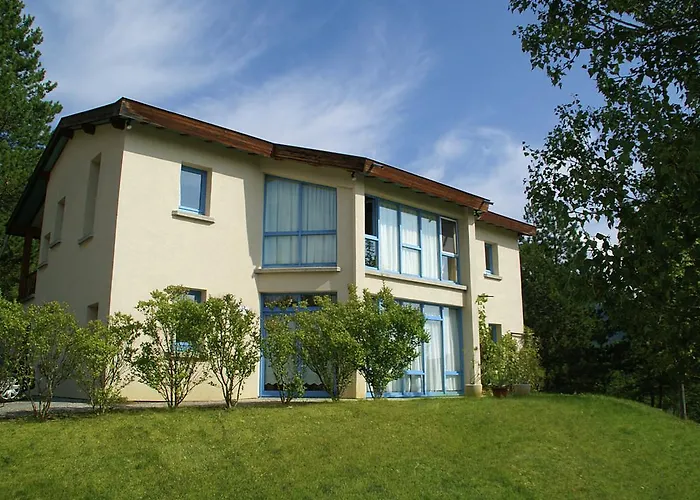 Quiet Holiday Home in Marignac-en-Diois with Garden