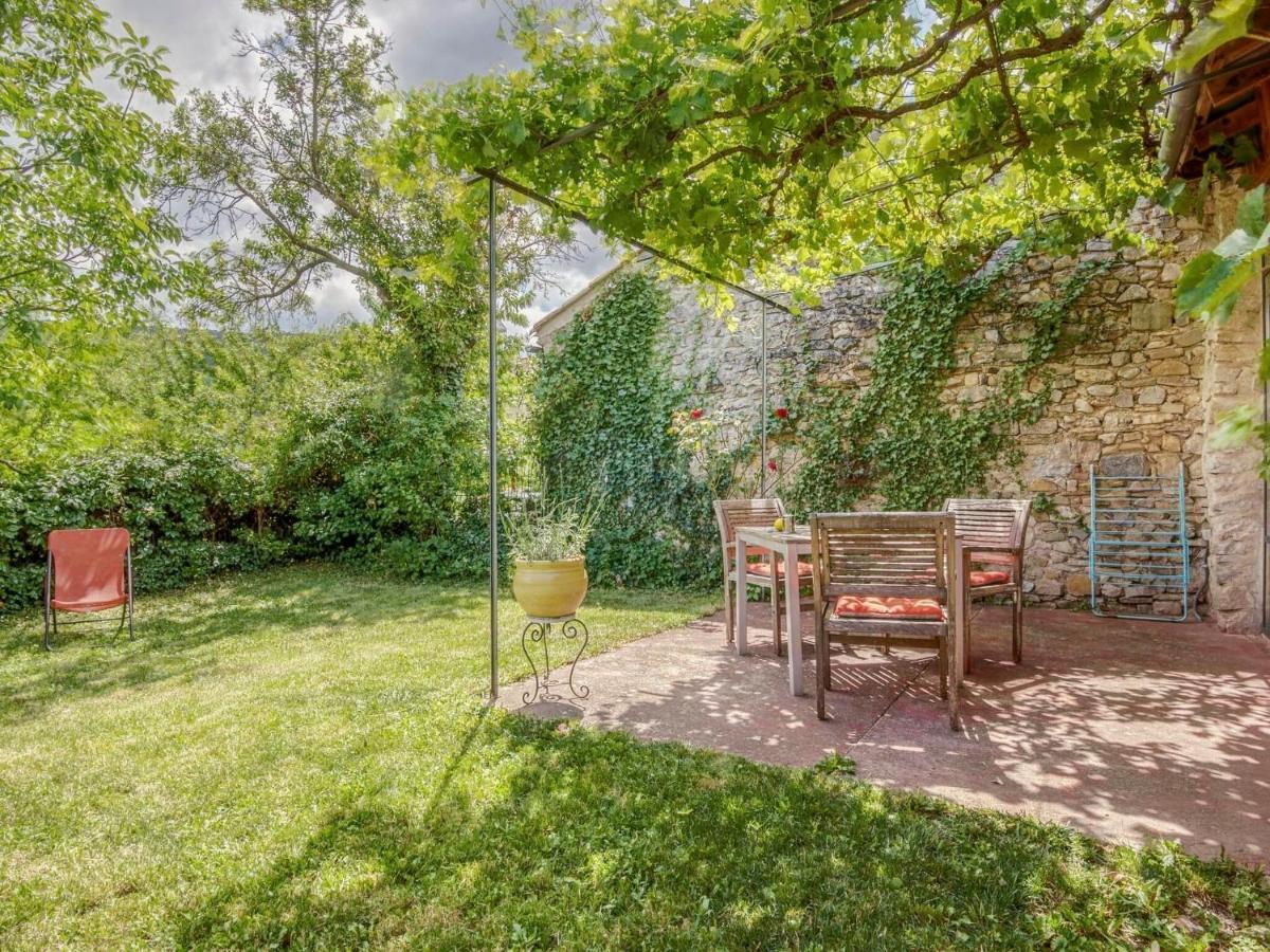 Cosy With Garden *