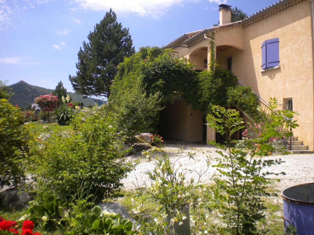 Vakantiehuis Cosy With Garden