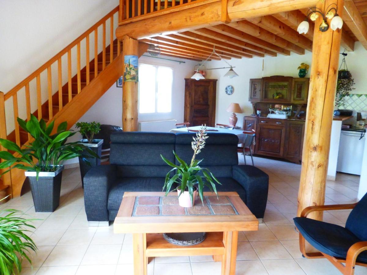 Vakantiehuis Cosy With Garden