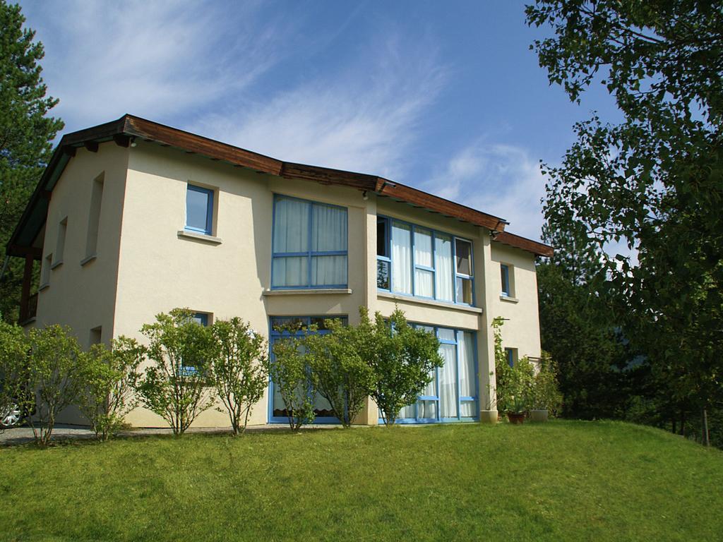 Vakantiehuis Cosy With Garden Ponet-et-Saint-Auban