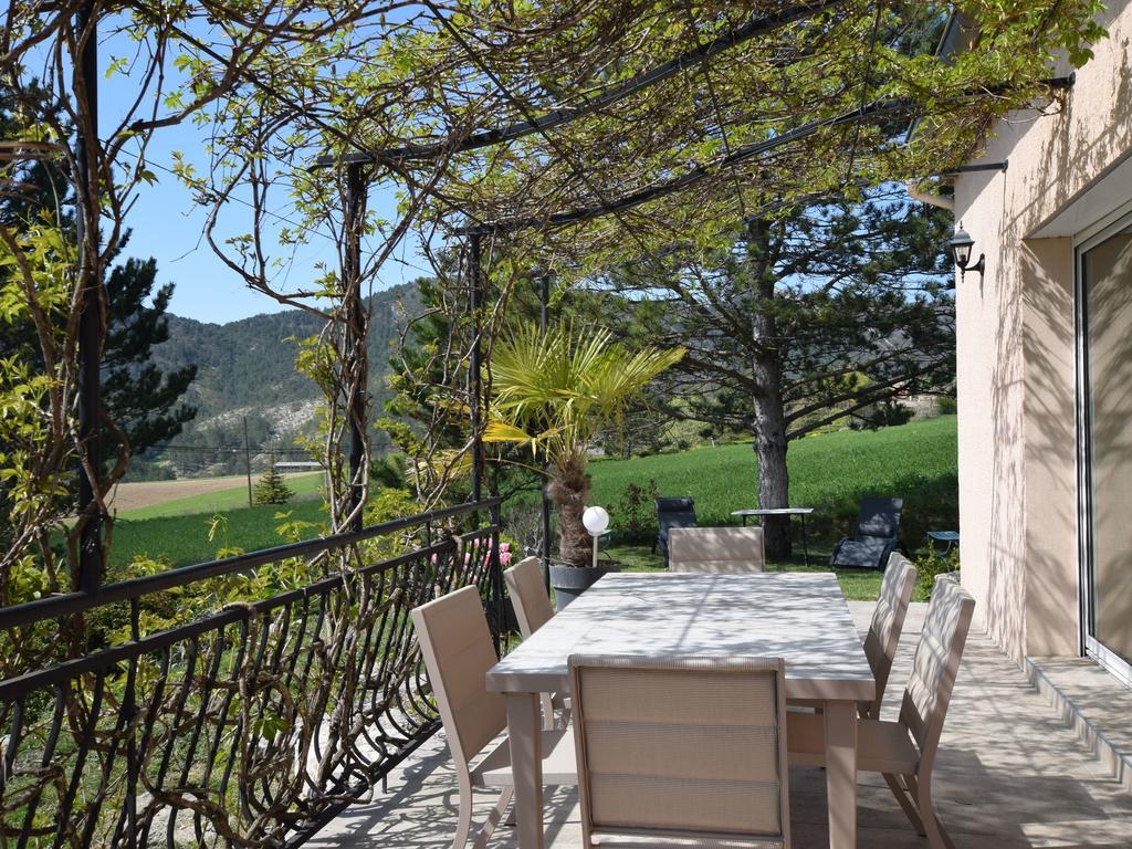 Vakantiehuis Cosy With Garden
